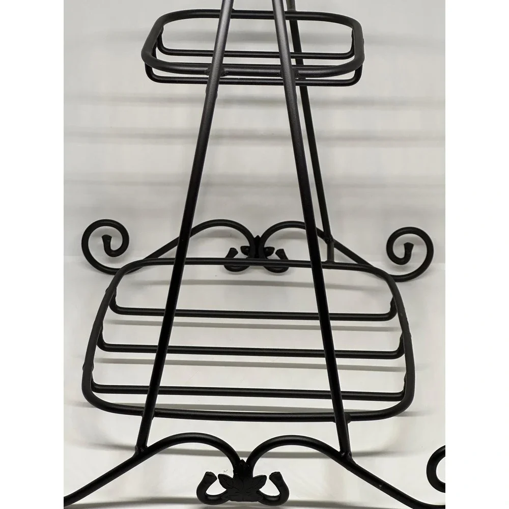 Longaberger black tiered